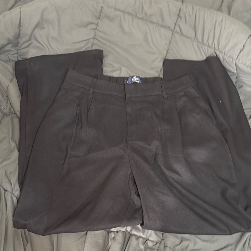 Hollister Black Ultra High Rise Wide Leg Trouser